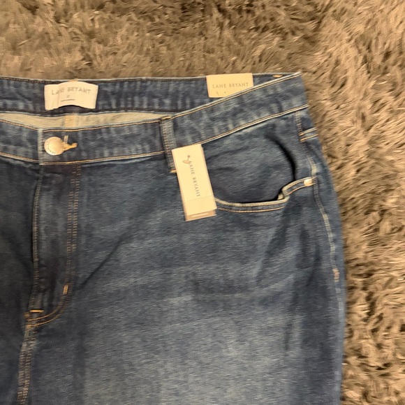 Lane Bryant Classic denim Blue boyfriend capri cropped Jeans shorts size 22 NWT - Picture 5 of 14